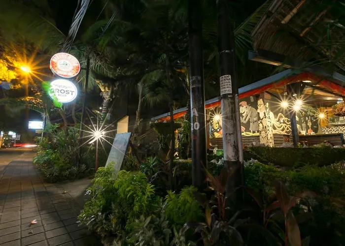 Venice Guest House Redpartner Jakarta